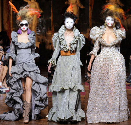 A Look At Vivienne Westwood's Paris Fashion Week Makeup