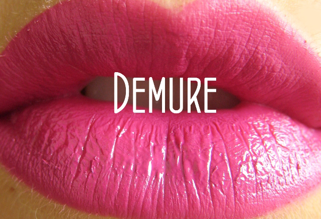 Demure Lip Tar Swatch