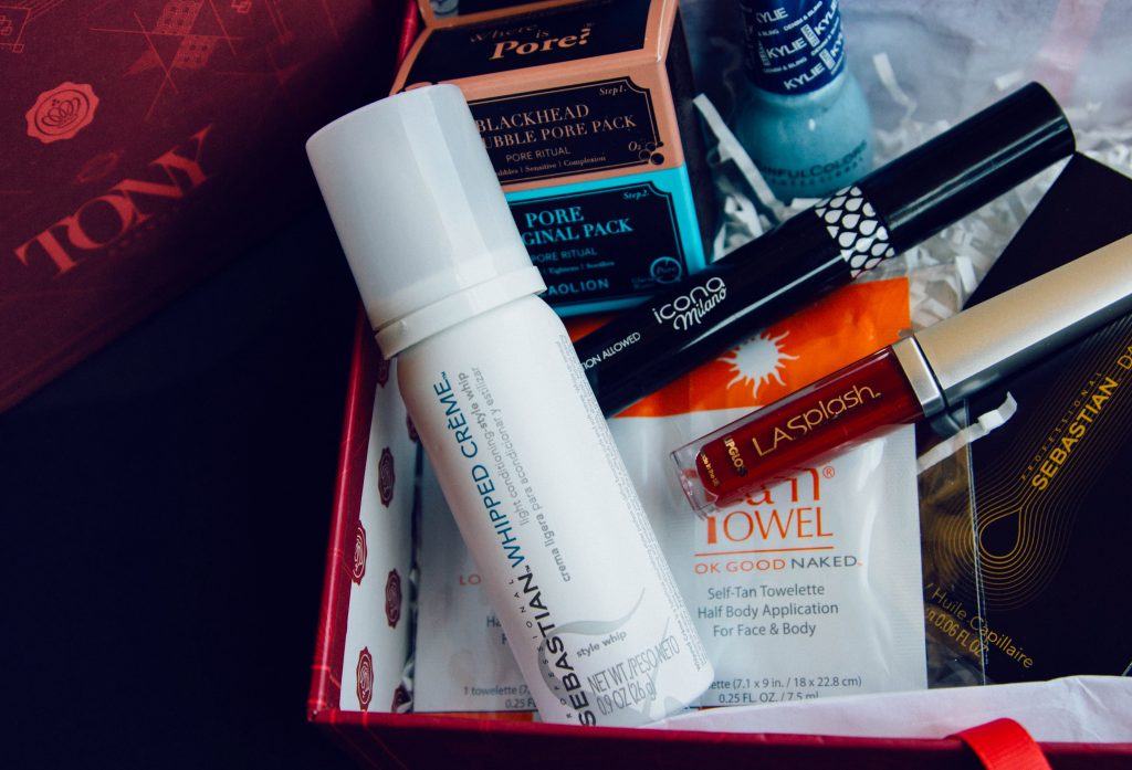 June 2016 Glossybox