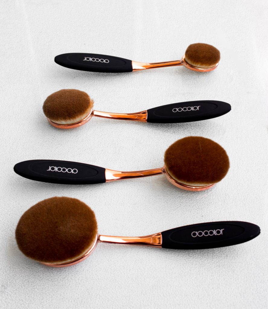 Docolor Oval Brush Review