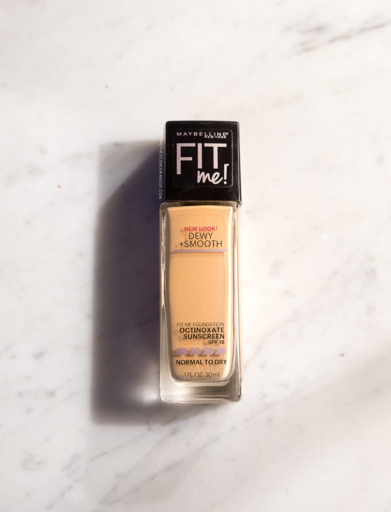 Fit Me Foundation Dewy and Smooth 