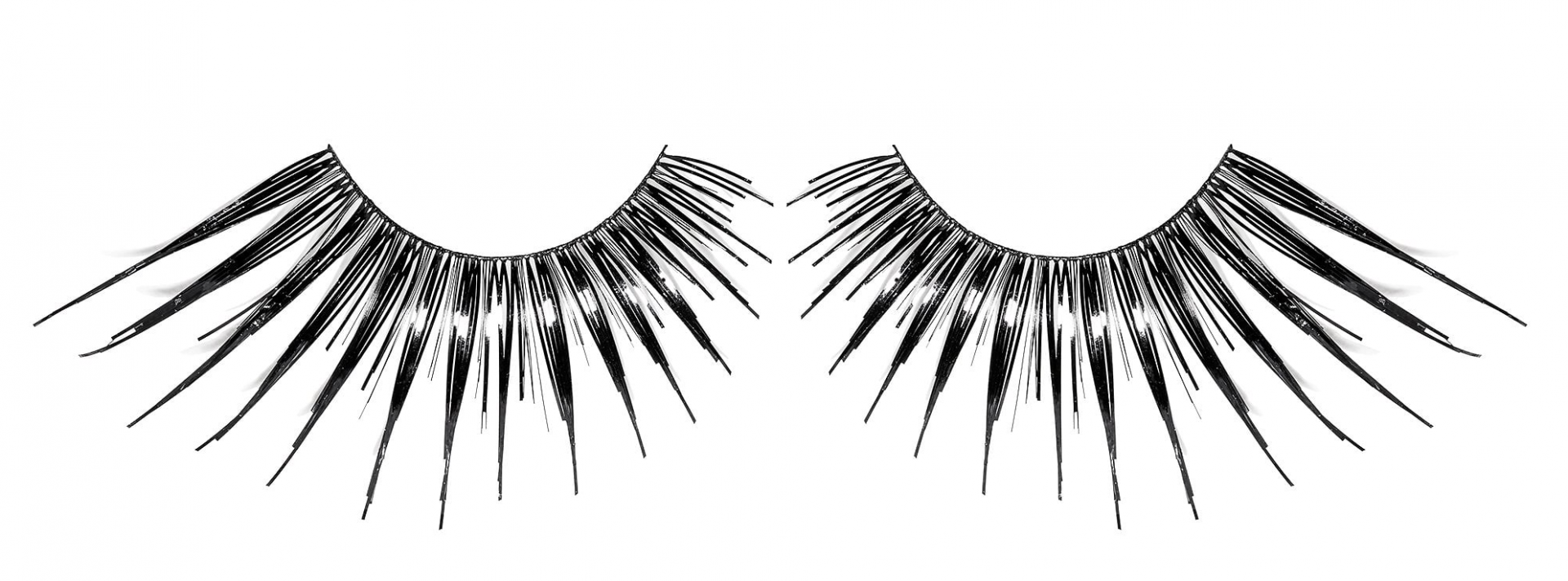 The 30 Best Halloween Eyelashes to Elevate Any Costume