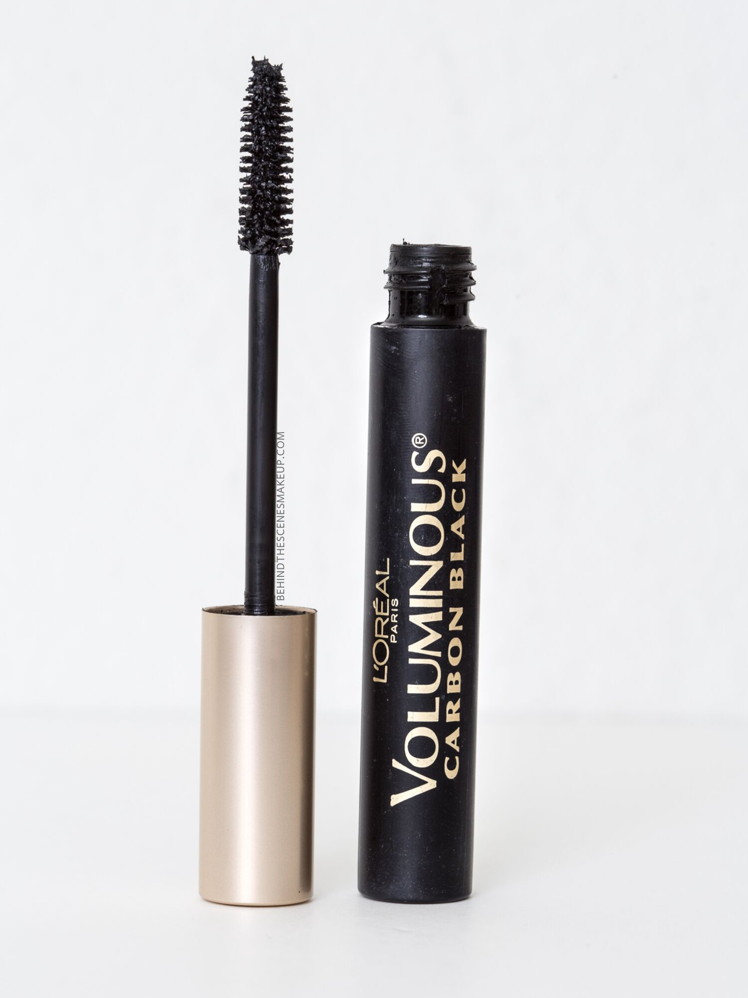 L'Oreal Voluminous Mascara Review // The Drugstore Mascara Pros Love